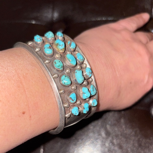 Native American Jewelry - Southwestern Navajo Turquoise and Silver 925 Women's Cuff Bracelet